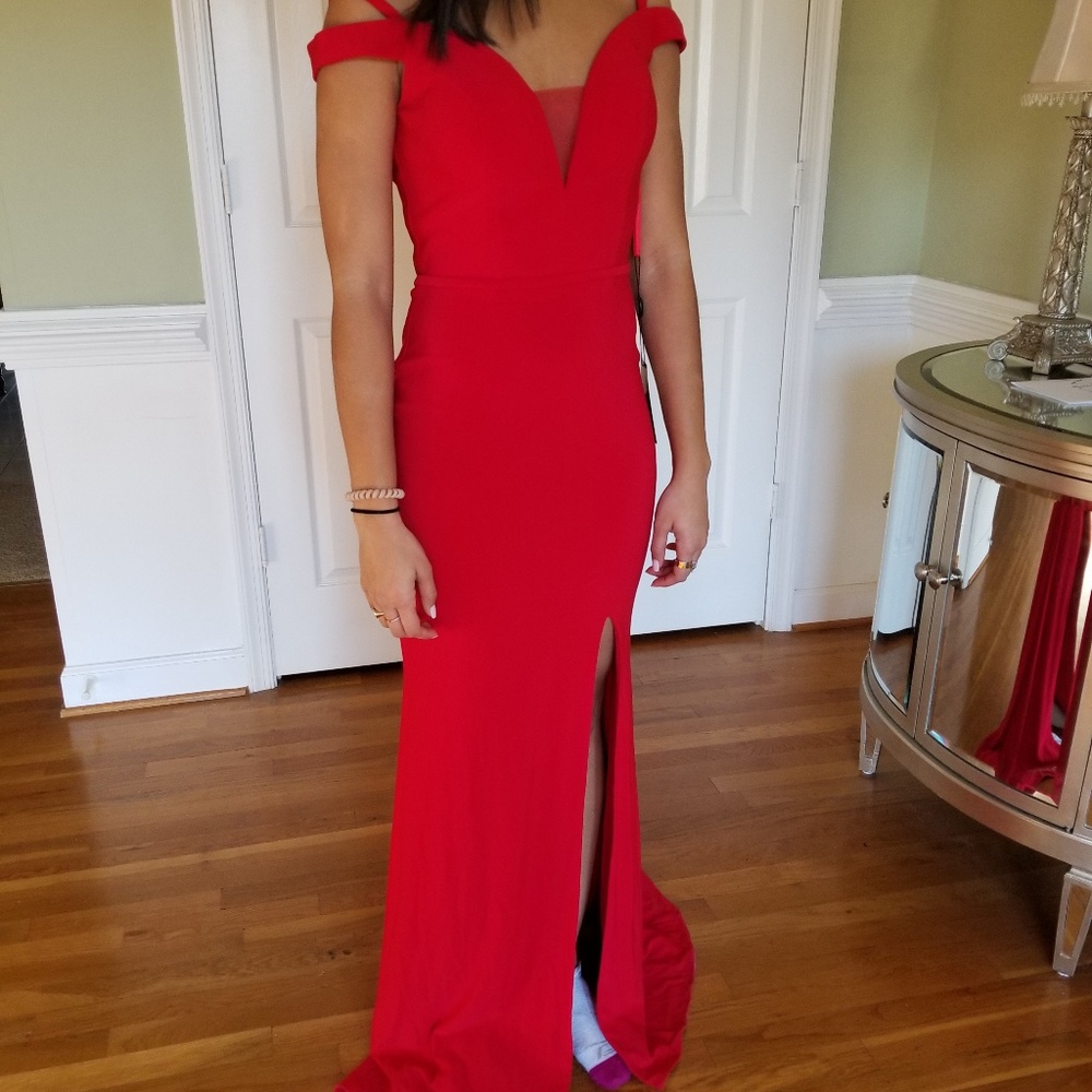 Prom Dress - Picture 2 of 4